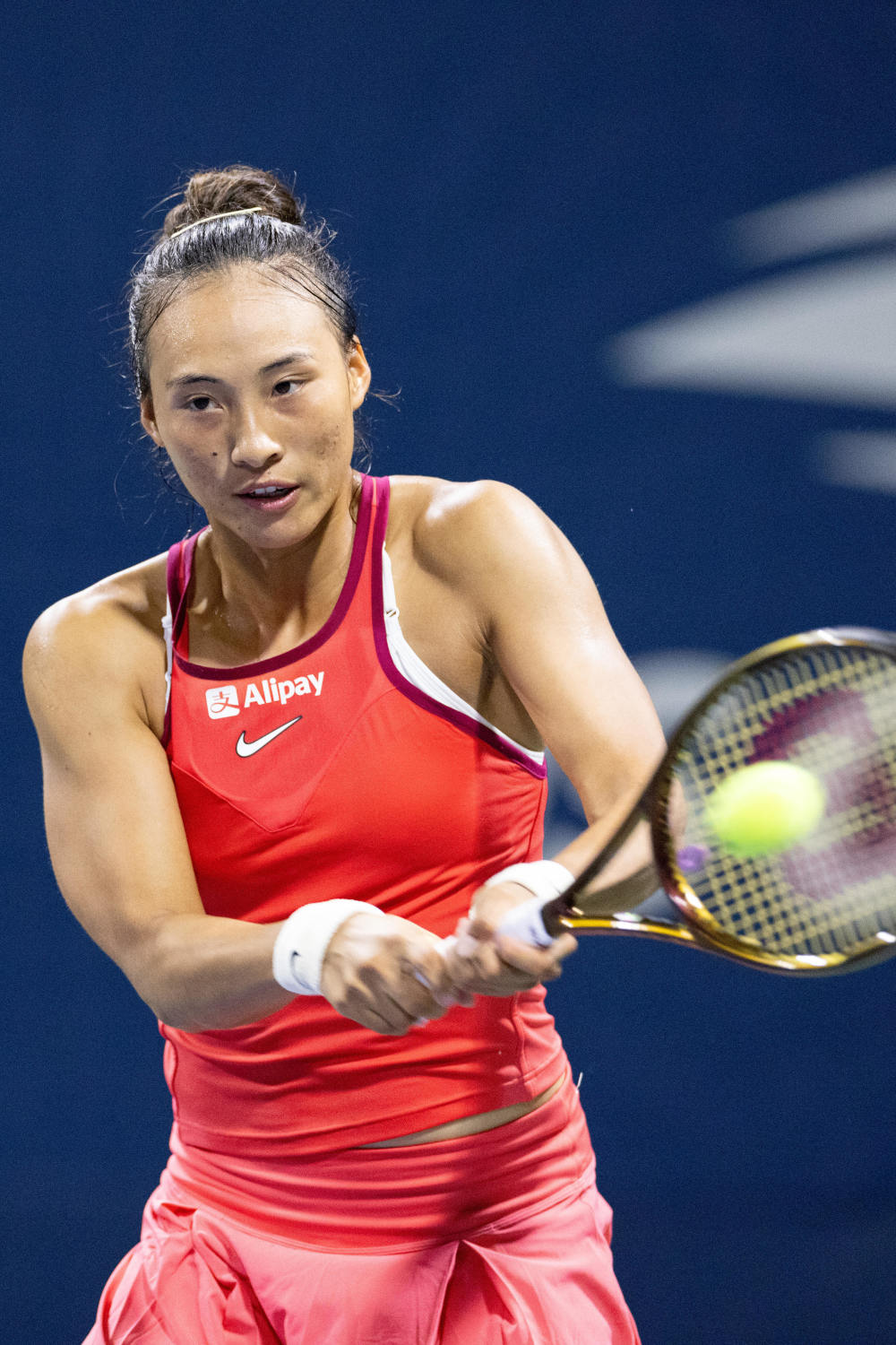 这也并不令 这也并不令